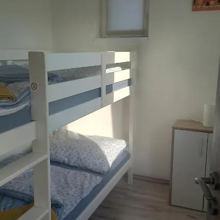 Lägenhet Ubytovani Pod Bilym Vrskem Suchdol nad Luznici